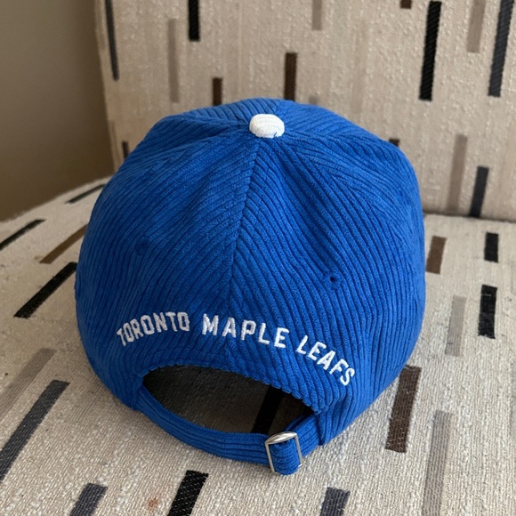 Toronto Maple Leafs Blue Corduroy Baseball Cap - Picture 2 of 3